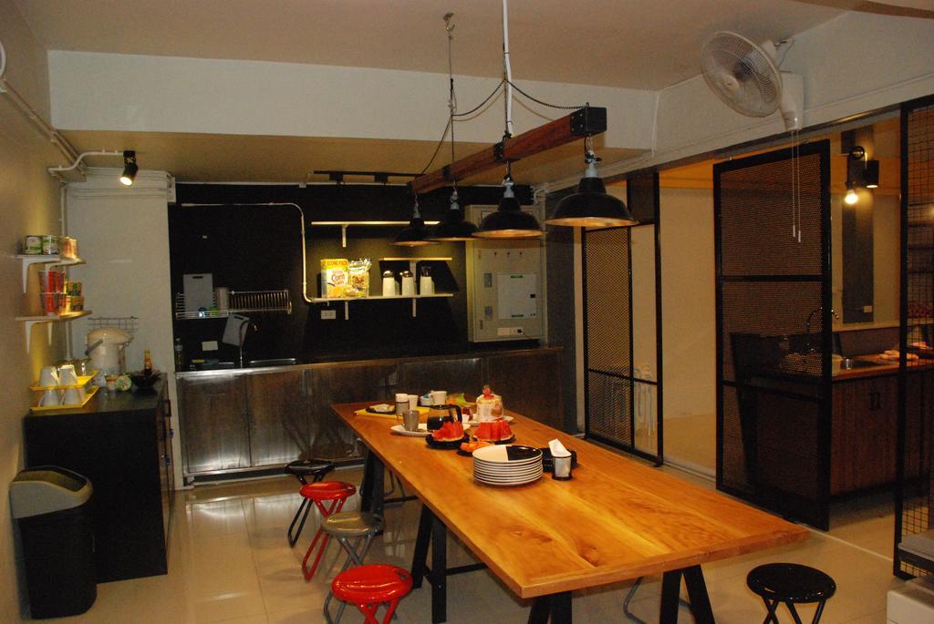 Oyes Hostel Krabi town Eksteriør bilde