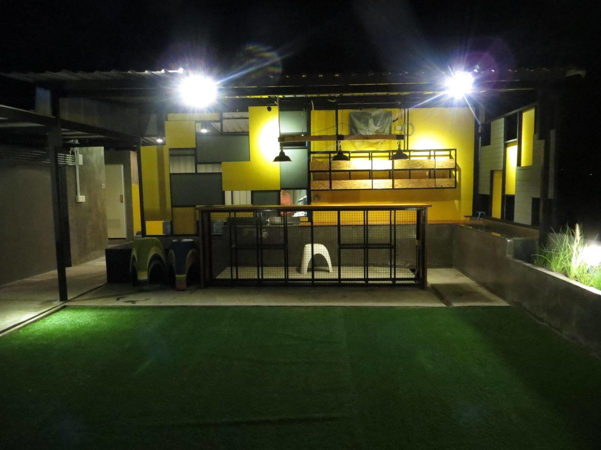 Oyes Hostel Krabi town Eksteriør bilde